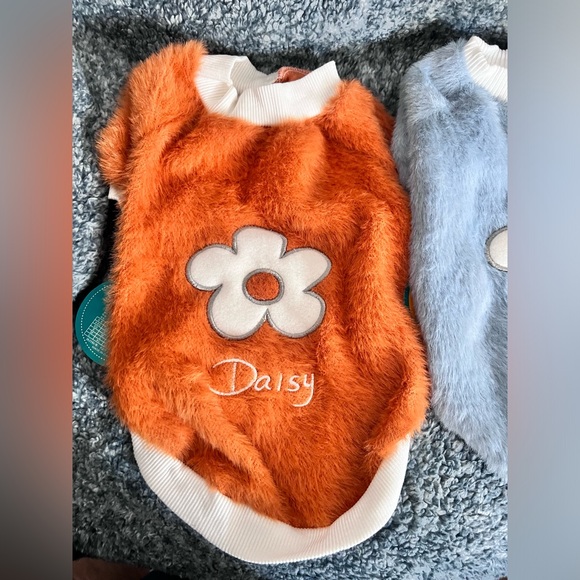 🌟NWT! Petcircle Daisy Fuzzy Dog Sweater! - Picture 3 of 9